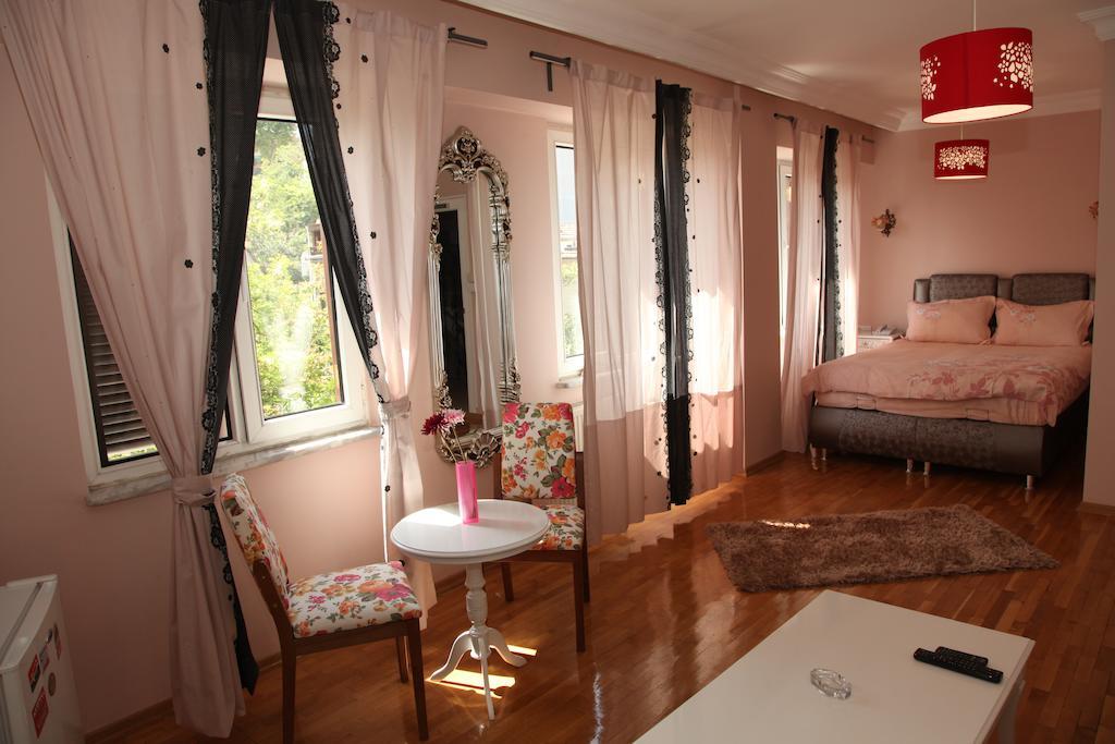 Yesim Suites Istanbul Rum bild